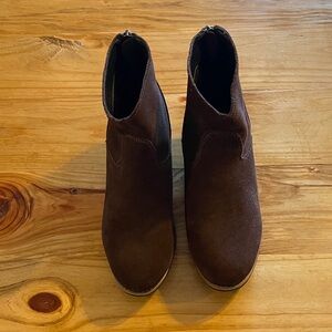 Chic Brown Ankle Booties